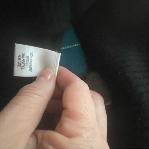 Apt. 9 Women's Black and Blue Argyle Cardigan - Picture 7 of 8